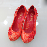 秀禾服红色女鞋龙凤褂旗袍鞋中跟盘扣复古绣花鞋中式裙褂新娘婚鞋