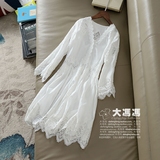 很雅致，水溶花刺绣镂空纯棉收腰连衣裙，很白很美的气质美裙
