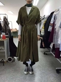 韩国东大门进口女装代购  2016夏季新款 翻领纯色底开叉外套风衣