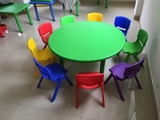 可拆装儿童大圆桌学习桌椅餐桌椅宝宝幼儿园桌椅塑料吃饭大圆桌