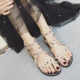 2016韩版新款套趾复古铆钉平底凉鞋女夏季性感显瘦镂空平跟罗马鞋