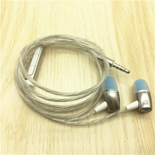 Original headphones with Mecca volume reduction headphones new original assembly machine headset metal material