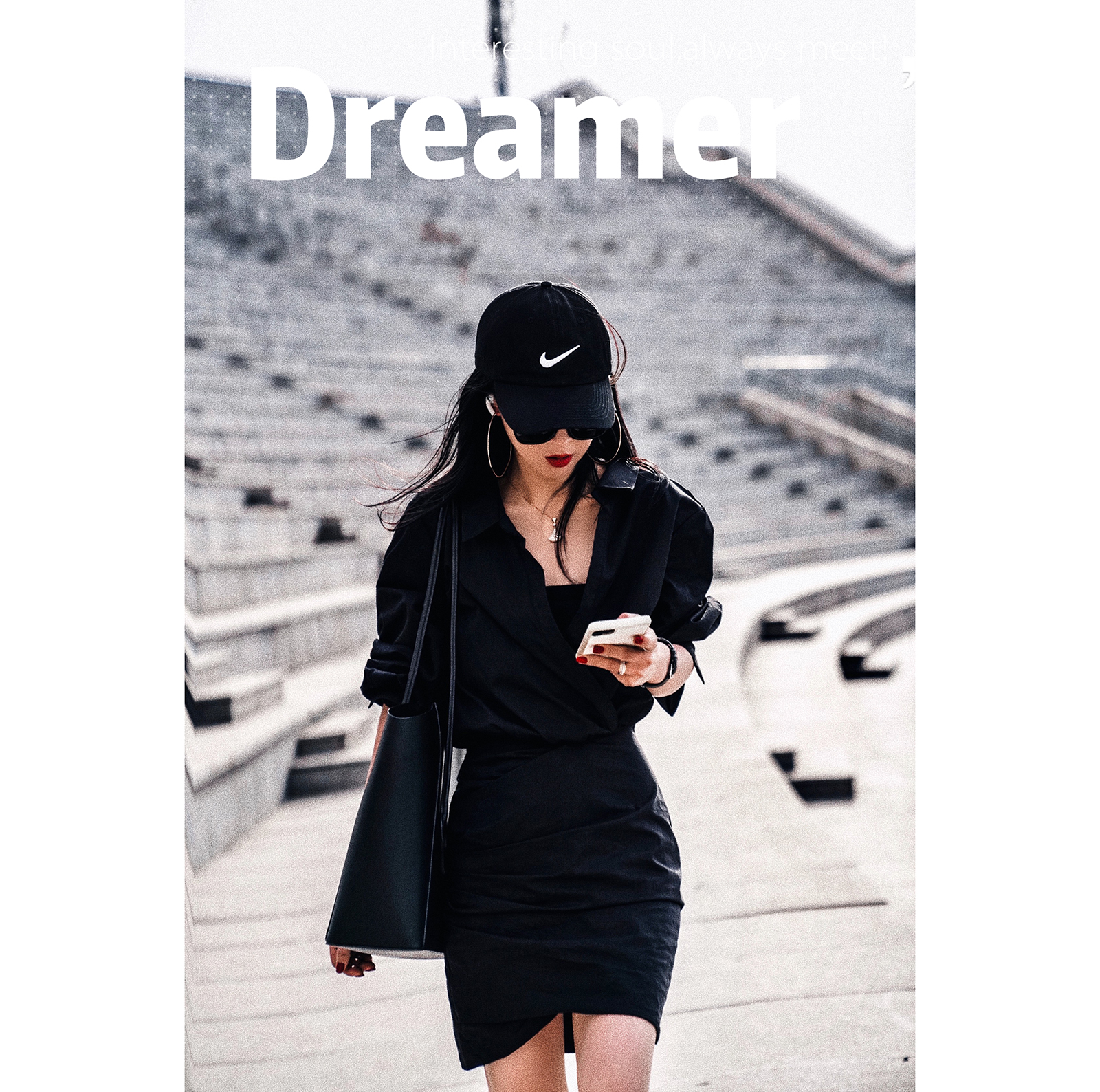 Spring 2021 New womens commuter mini dress with right-angled shoulder-covering look slim Hepburn style black