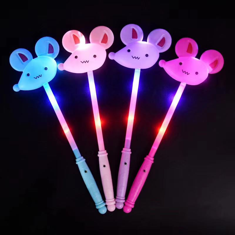 The new Little Mouse Glow stick concert fluorescent stick fairy stick New Years Day props with lights childrens small toys