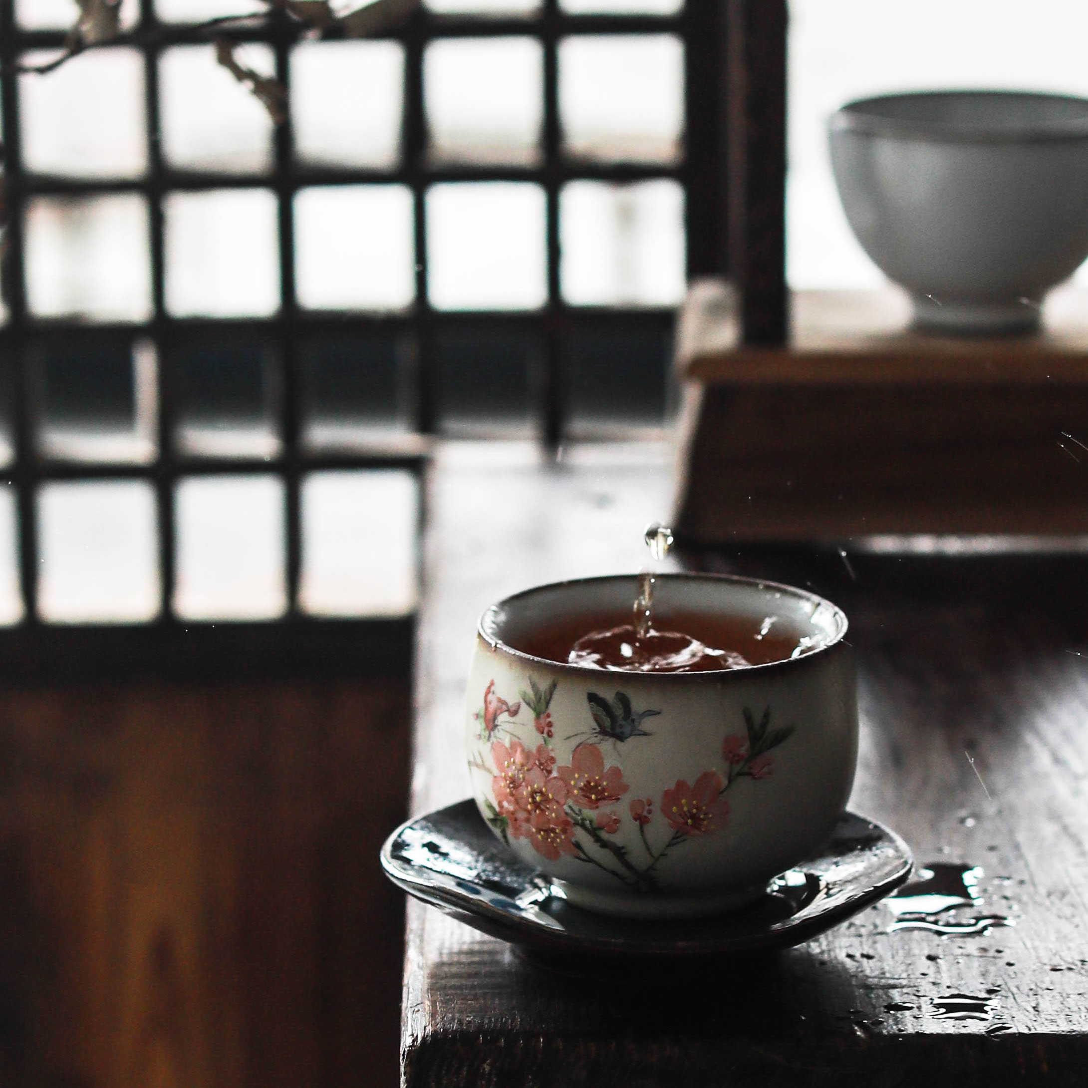 Single Qing kiln pure handmade master cup ceramic tasting cup a single kung fu tea set men and women large hand-painted tea cup