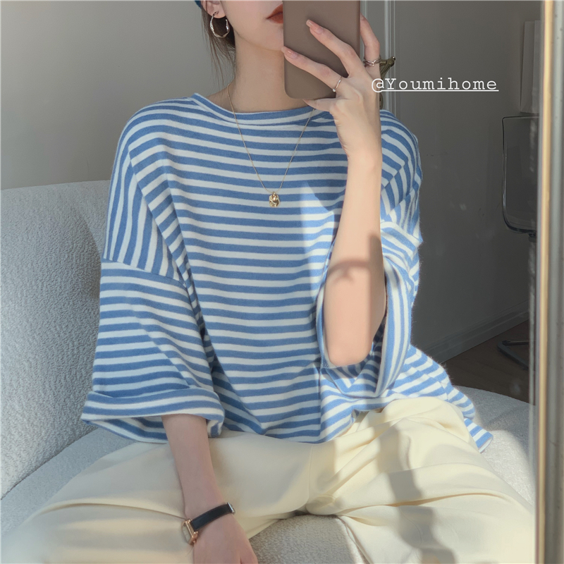 Summer half-sleeved short-sleeved 2021 new womens small loose lazy style thin retro striped t-shirt top