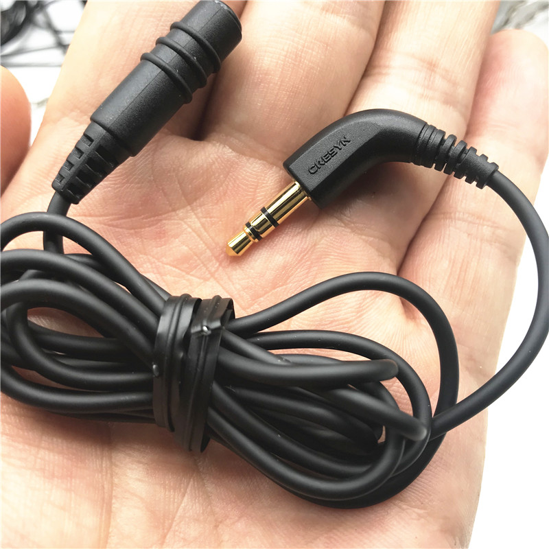 Good stuff fun. High-end big-name headphone extension cord Male-to-female extension cord