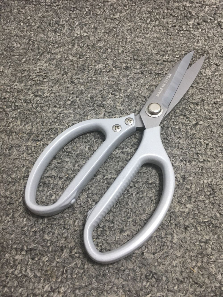 Japanese stainless steel strong chicken bone scissors Kitchen scissors Tailor scissors Industrial Scissors Home scissors