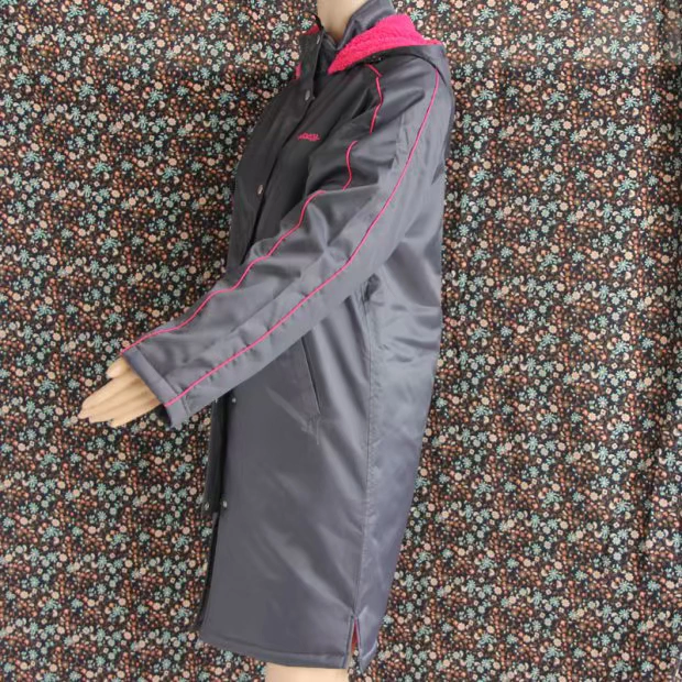Giải phóng mặt bằng đặc biệt 2013, phần dài chống gió và tuyết, áo khoác thể thao lông cừu san hô nữ, kính chắn gió xe pin