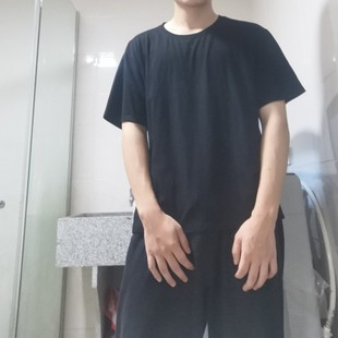 领口有点怪怪的其他都还好