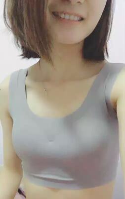 日本无痕内衣套装女聚拢无钢圈防震跑步背心大码胸罩运动文胸薄款