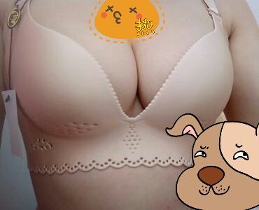 夏季女士无痕内衣文胸套装无钢圈超薄款透气聚拢收副乳防下垂胸罩